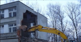 Демонтаж конструкций и сооружений Сестрорецк, цена от 2942 руб.