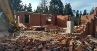 Демонтаж 1 этажного дома Сестрорецк, цена от 1600 руб.